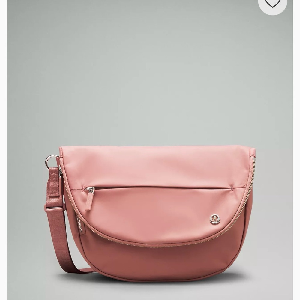 Lululemon Lululemon all night festival bag 5L spiced chai crossbody